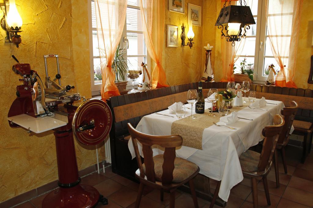 Dino'S Trinacria Hotel Friesenheim  Exterior photo